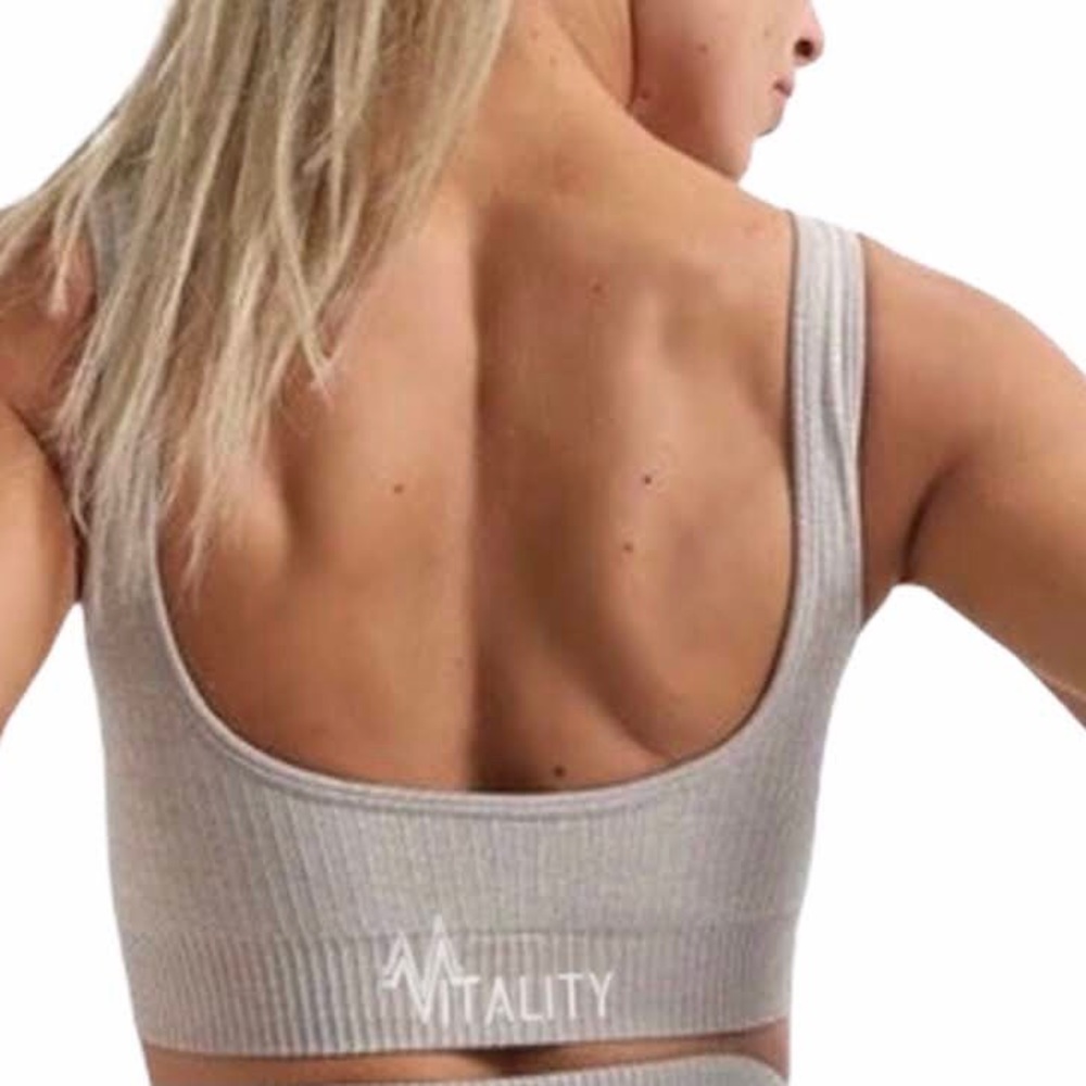 Ribbed sports bra